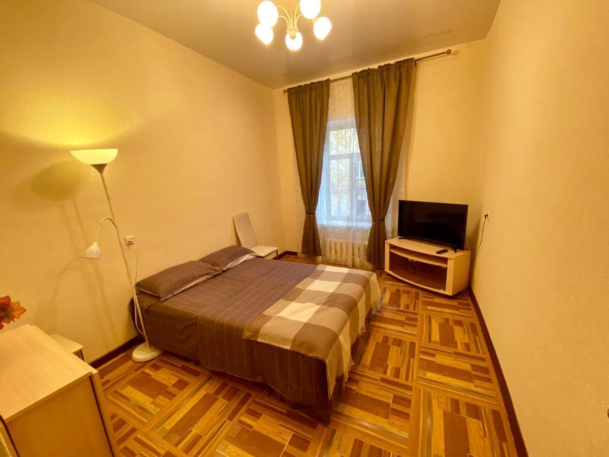 Apartments On Bolshaya Morskaya 33 Saint Petersburg Ngoại thất bức ảnh